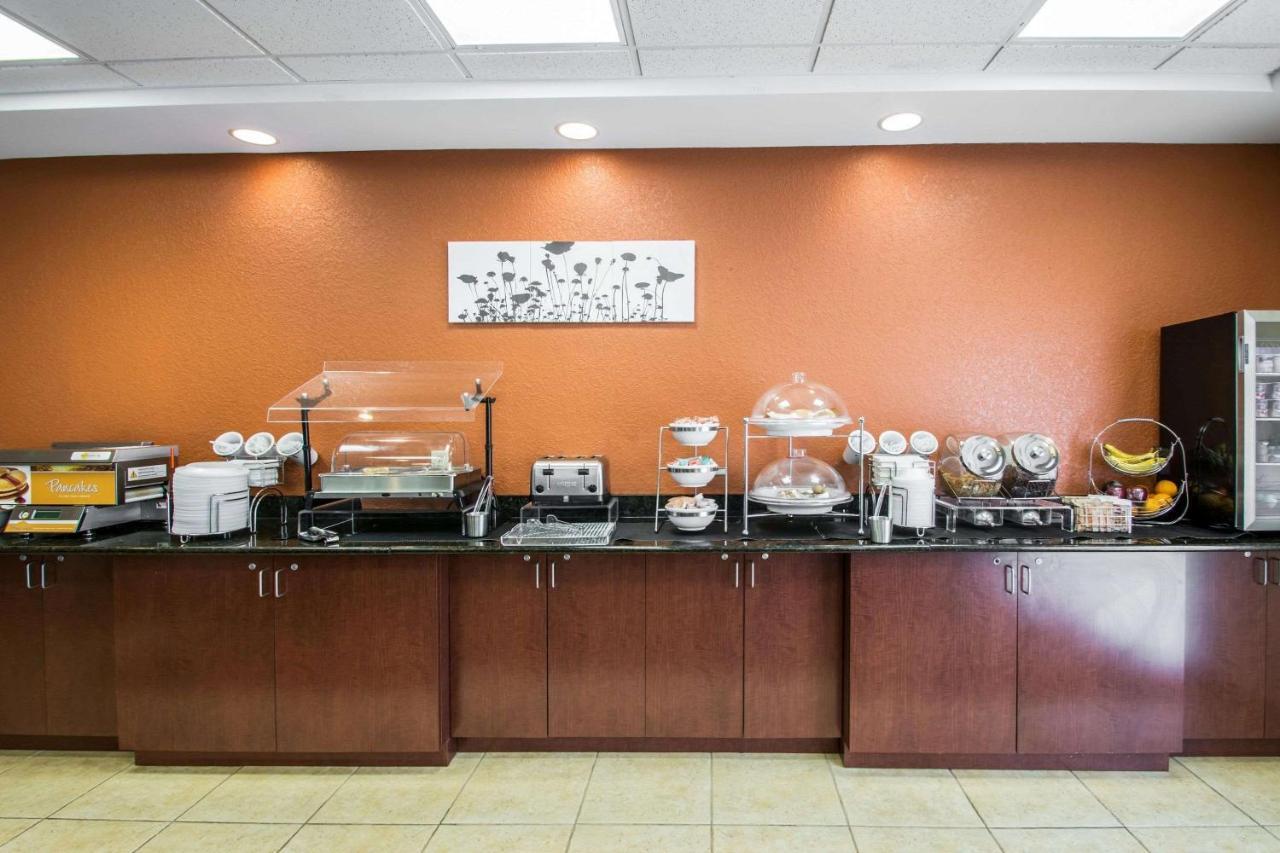 Sleep Inn & Suites Palatka North Экстерьер фото